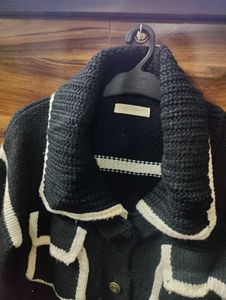 Stylish Knit Cardigan