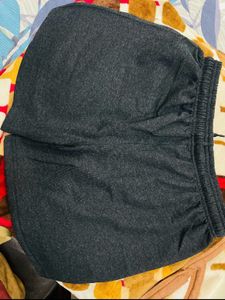 BLACK WOMENS PRINTED SHORTS