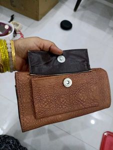 Wallet With Mobile Keeper Pouch