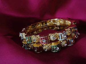 metal multicolour design bangles