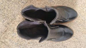 Black Boots For Women