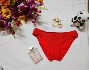 ❤️✨Red Colour Beautiful Stuff Bottom Wear