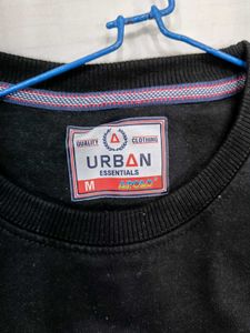 Black Graphic Sweatshirt