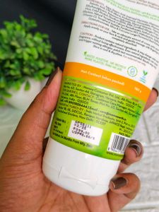 Mamaearth Vitamin C Face Cream