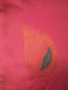 Pink Silk Fabric Saree with Leaf Motif