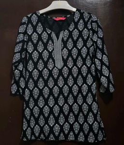 Black Kurta