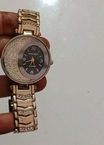 Elegant Gold-Tone Watch