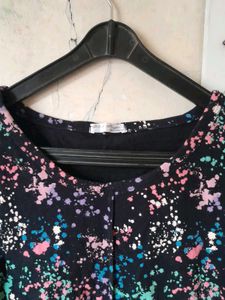 Abstract Print Crop Top