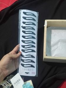 I Am Selling Combo Box 2 Stylish Calw ,Tic Tac Cli