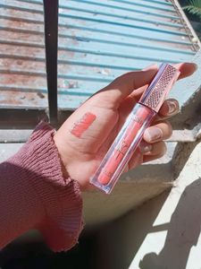Combo Lipstick,One Liquid Nude Shade And Matt Pink