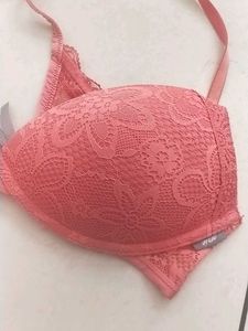 36B Pink Lace Bra(aerie)