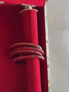 Pure Lakh Red Bangles Set 2/8