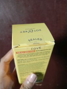 Dot &amp; Key Vitamin C Serum 🍋 , Face Seru
