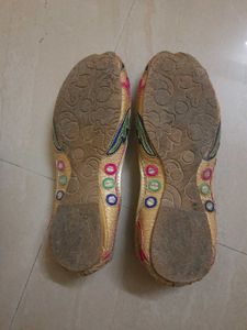2 Juttis