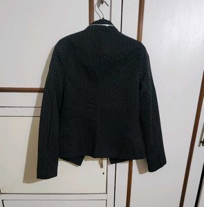 Madame Black Polka Dots Beauty Jacket