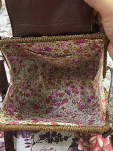 BROWN BEACH SLING BAG FOR WOMEN