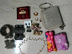 choose freebie Jewellery, Wallet & Makeup Lot