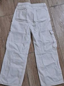 Y &amp; F By Lifestyle Cream Cargo