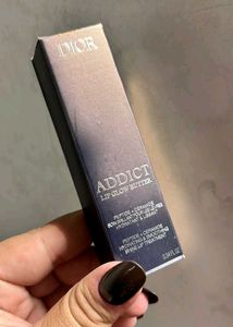 Dior Addict Lip Glow Butter (104 Black cherry)