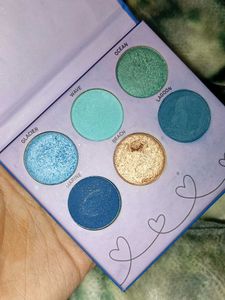 Coastal Cool Eye Shadow Palette