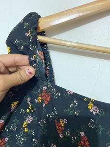 Black Floral One Peace