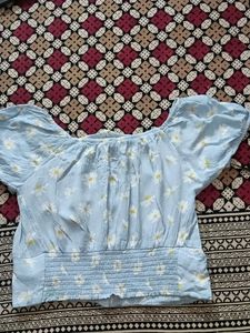 Daisy Print Crop Top