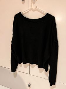 (lowest price drop!!) Black H&amp;M Sweater