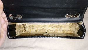 New~ Black Sling Hand Bag