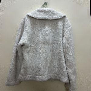UNIQLO Cozy Cream Sherpa Jacket
