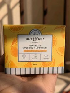 Dot &amp; Key Vitamin C+E Super Bright Moisturizer