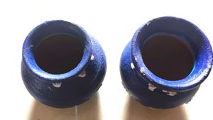 2 Clay Pots