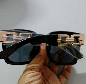 Sun Glasses(New With Tag)