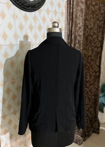 Women Black Jecket