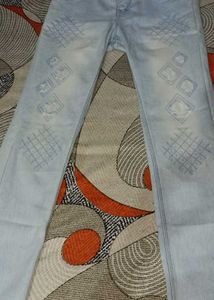 Light Wash Denim Jeans