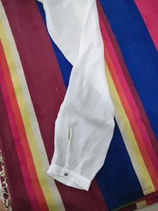 H&amp;M. White Wrap Top