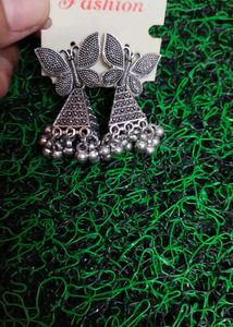 Butterfly Jhumke