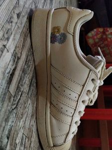 unisex Adidas shoe for both men and women