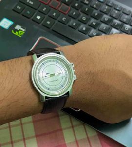 Fast Track Stylish Silver Men&#39;s Watch 🎁BOGO🎁