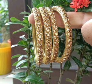 Golden Bangles (Set of 4)