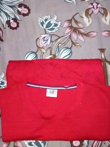 Red 'Wonder' Graphic T-Shirt