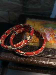 Bangles Covered With Printed Coth