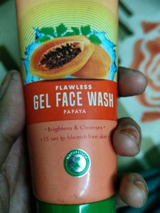 Flawless Gel Face Wash