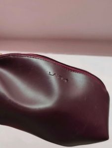 Vanity pouch wine colour