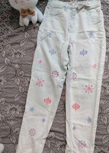 Embroidered Light Wash Jeans