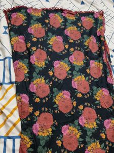 Women Black Floral Printed Cotton Kurta