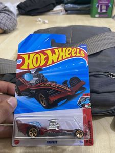 Hot Wheels Madfast