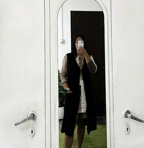 Sleeveless Long Sweater