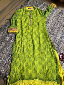 Rangriti Beautiful Kurta