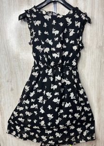 Black Soft Georgette Drees In Floral Print