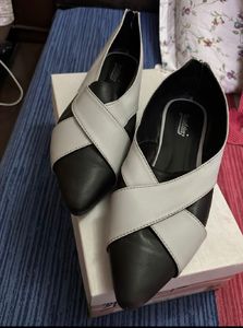 Flat Shoes